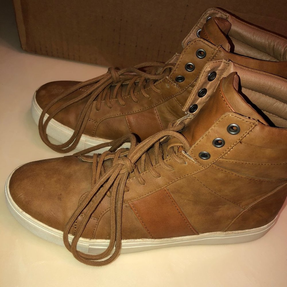 🏙Hi-Top "Silicon Valley" Sneakers (Brown)
